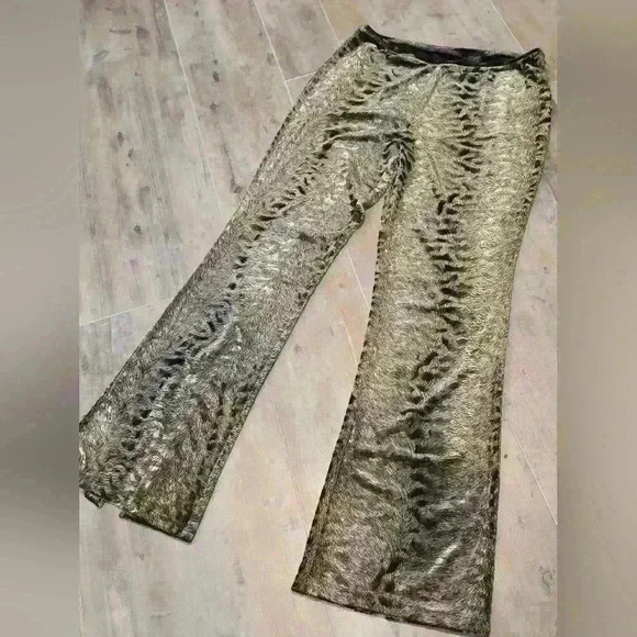 NWT Express Textured Animal Print Pant - Picture 2 of 15